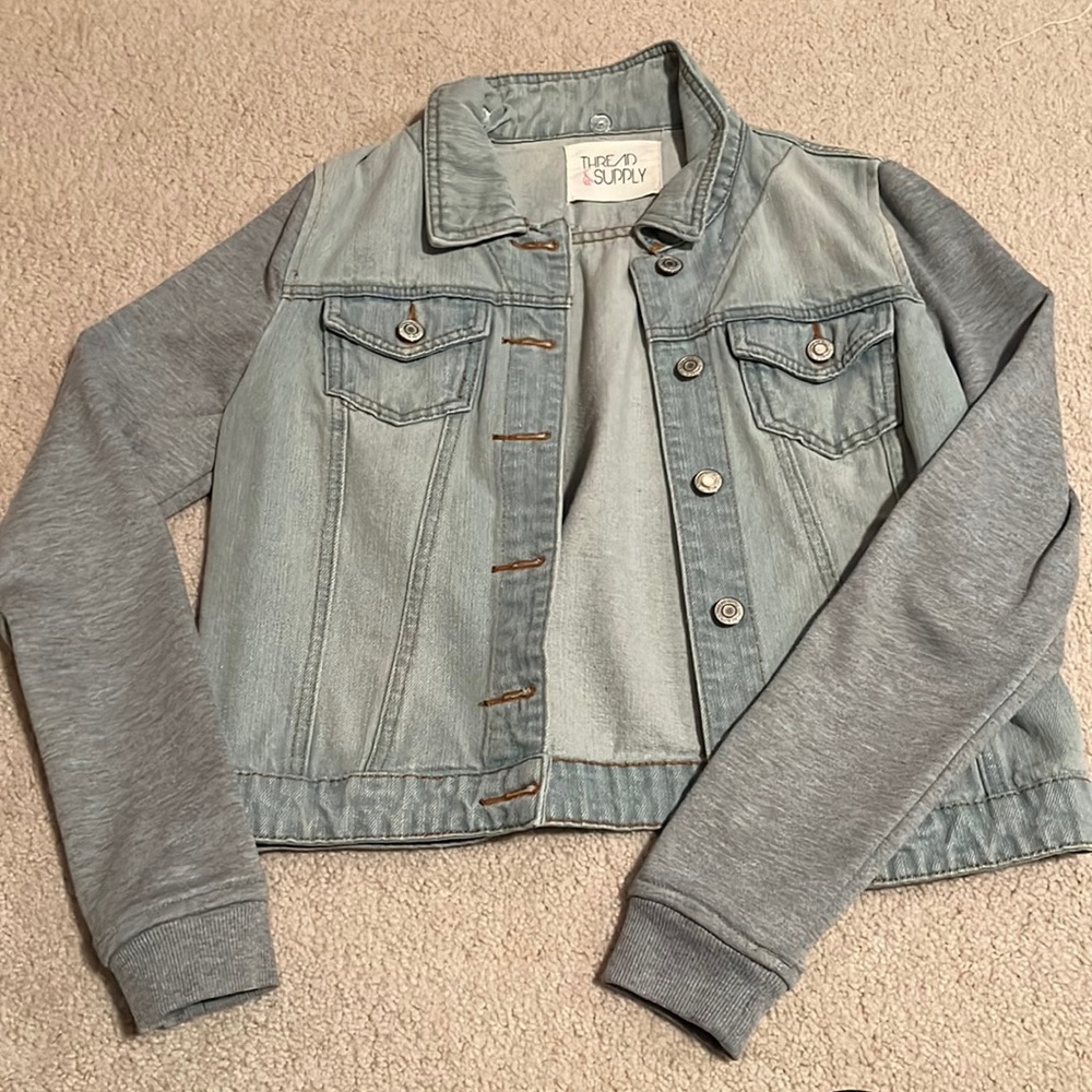 jean jacket size: small